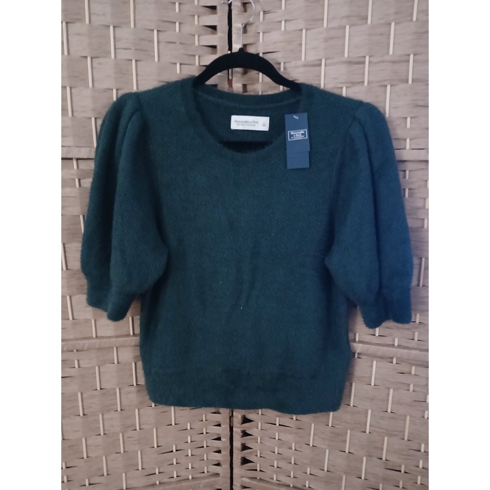 NWT Abercrombie & Fitch Soft Collection Dk Green Sweater Short Puff Sleeves Sz L